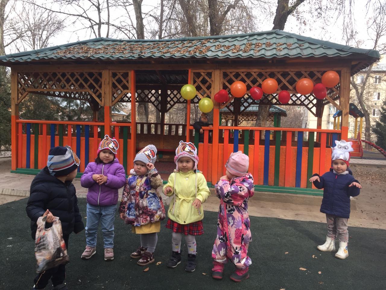 "Ойын ойнауға шақырамын!" дене шынықтыру сауық кеші. "Балбөбек" кіші тобы.Тәрбиеші Бауыржанқызы Баян