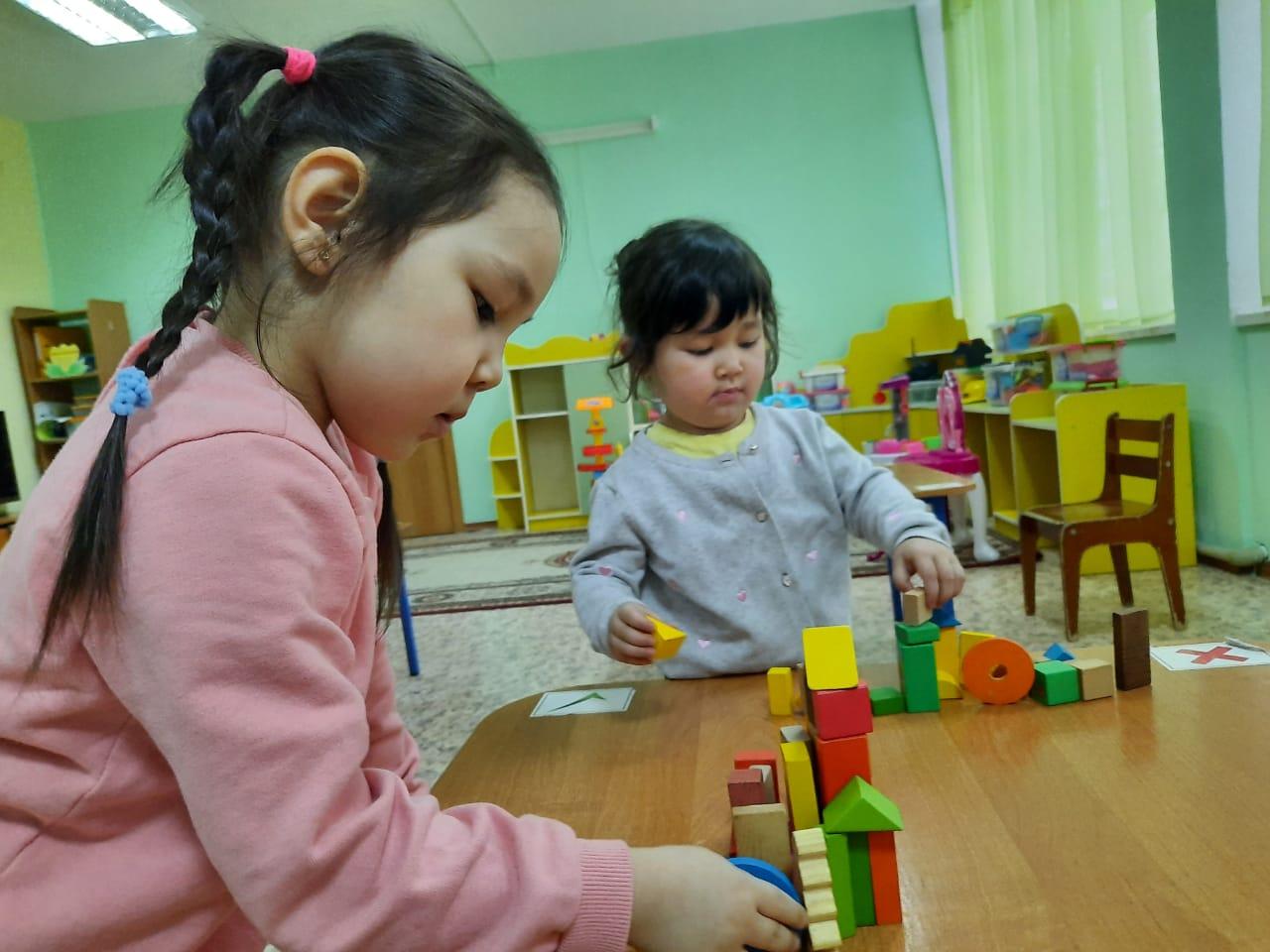 Күннің екінші жартысында."Кел,ойнайық!" өз қалаулары бойынша ойнату."Күншуақ" тобы.Тәрбиеші Сейдазимова Ж.Б.