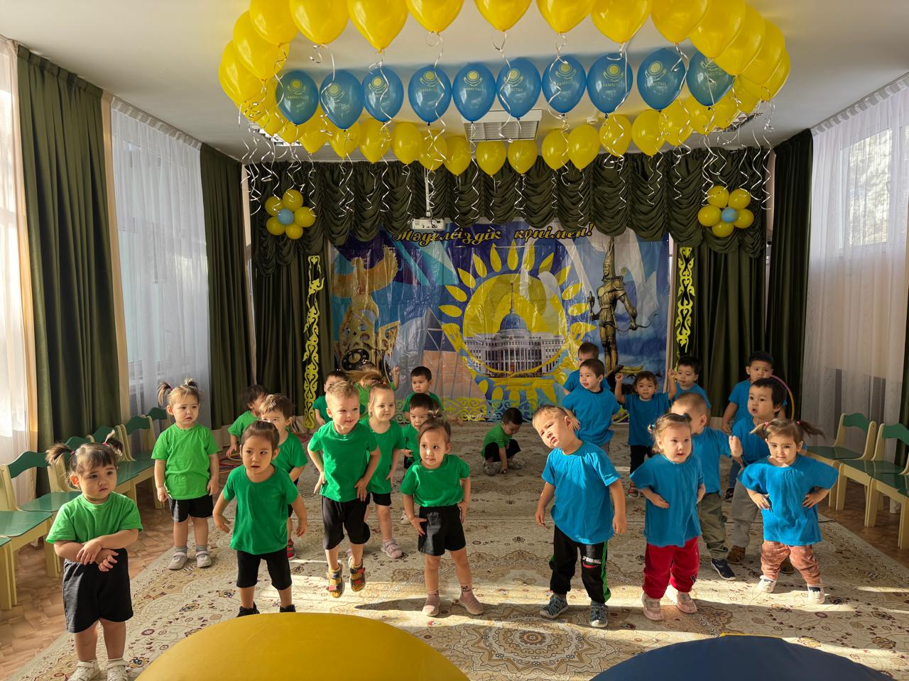 «Көңілді мәре» Тәуелсіздік күніне арналған  спорттық сайыс. Мақсаты:Балалар арасында достық қарым-қатынасты нығайту. Балалардың денсаулығын арттыру және шапшаңдыққа, жылдамдыққа, ептілікке тәрбиелеу. «Балбөбек», «Бәйшешек» кіші топтары.